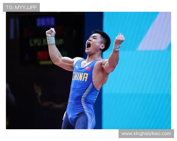 全球足球明星肌肉排行榜揭晓谁是最强壮的球员